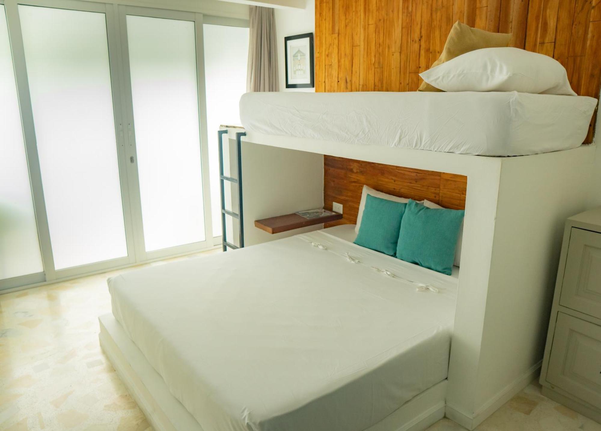 Peregrinos De Indias Hostal *